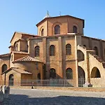 Living Ravenna